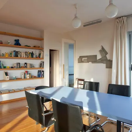 Impressive With Amazing Views - Mk1 Апартаменты